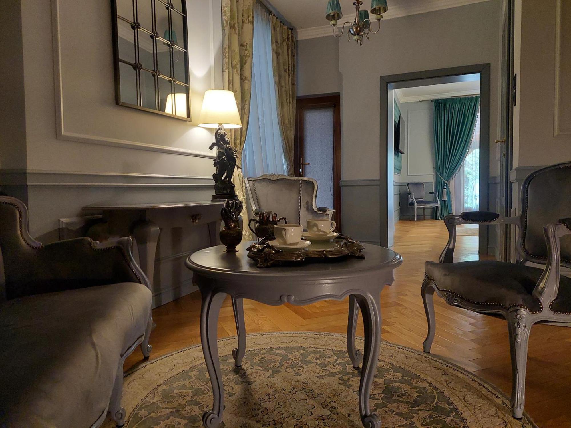 Casa Timpuri Vechi Hotell Sibiu Exteriör bild